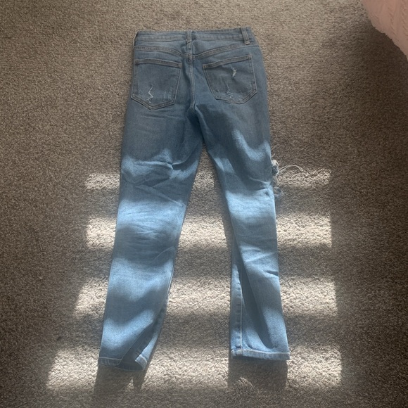 Size 5 No Boundaries Jeans Midwash - Picture 2 of 3